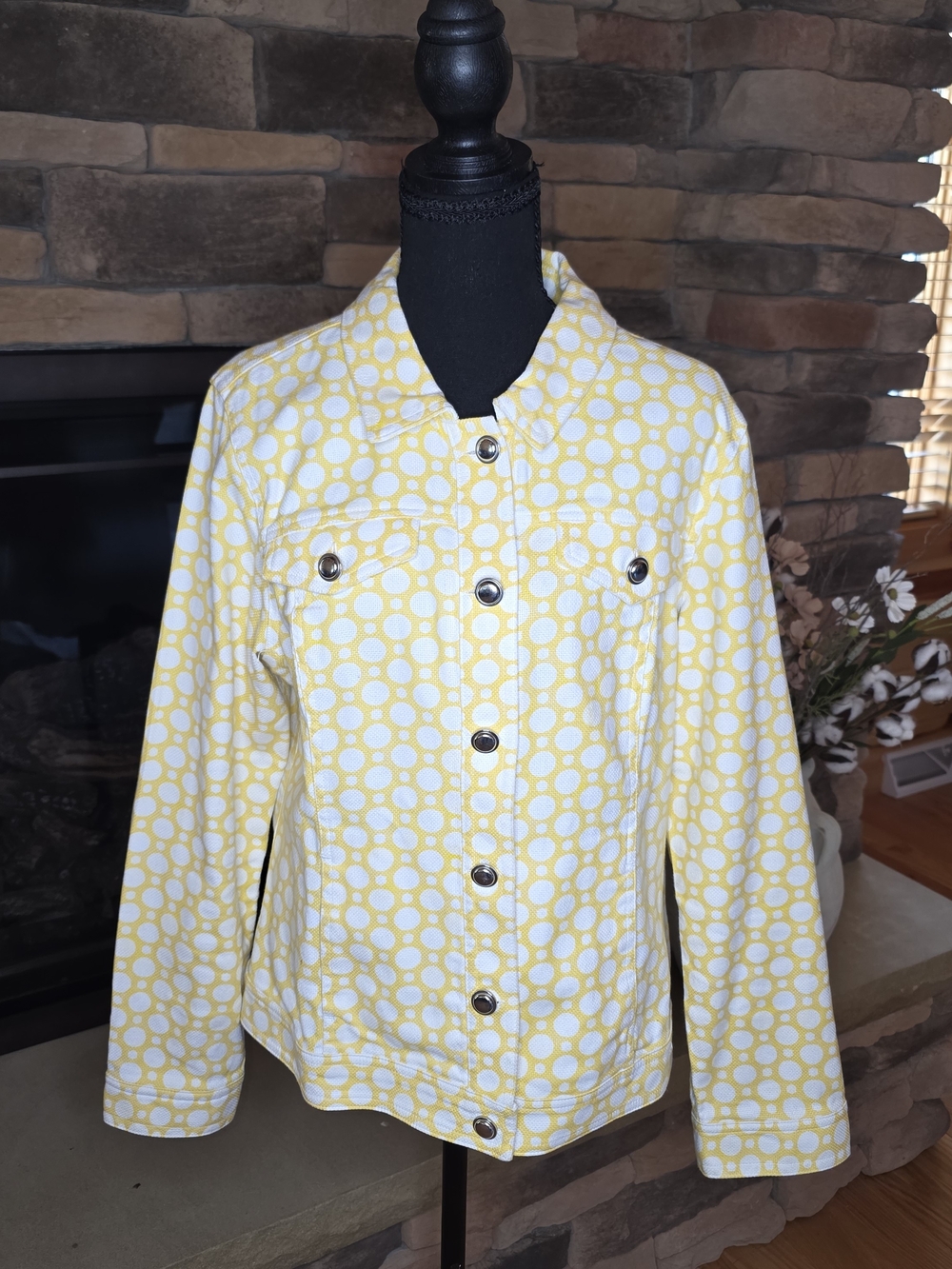 Christopher & Banks Yellow White Dot Button-Up Jean Jacket Size Medium Womans